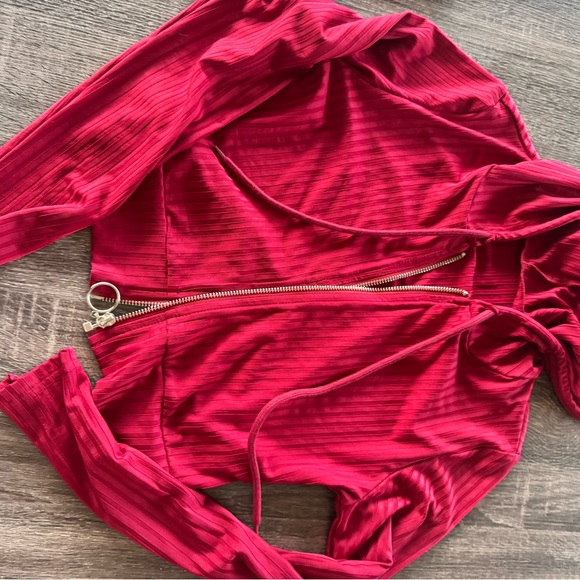 SHEIN Red Ribbed Two-Piece Set - Picture 9 of 9